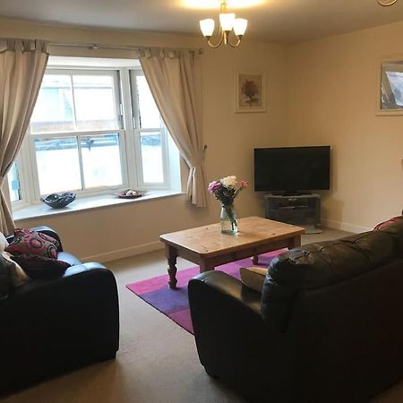 Great Offer 2 Bed Tenby Flat Free Parking المظهر الخارجي الصورة